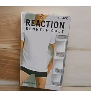 Kenneth Cole Reaction Classic White Crewneck T-Shirts Set